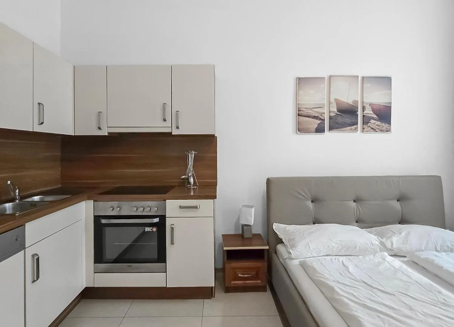 Charming One-Bedroom Apartment Near Millennium 维也纳 0*,  奥地利